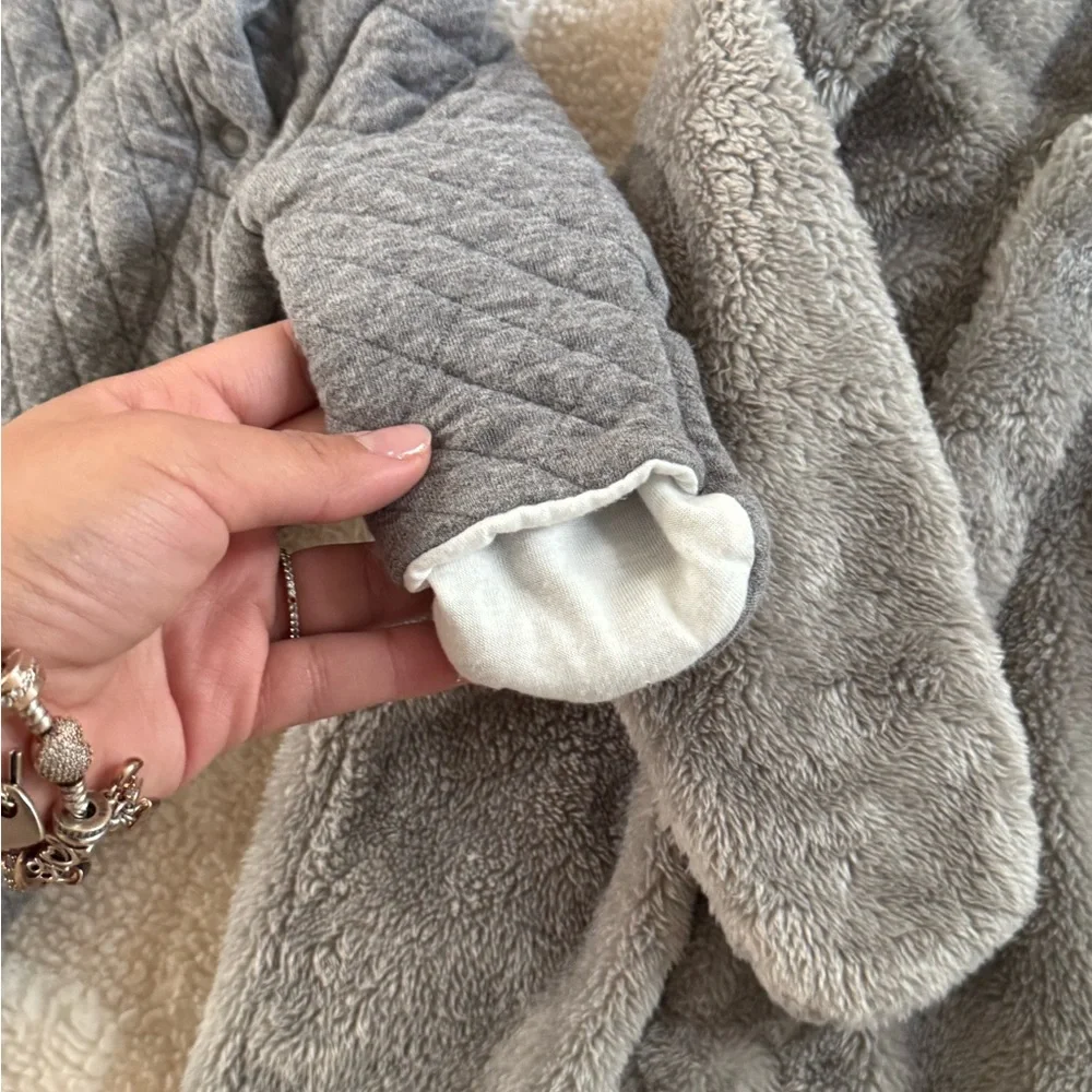 Magnetic Me Gray Footies Set | Newborn - Picture 8 of 9